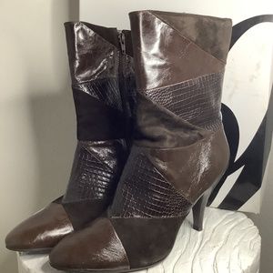 NINE WEST “ALLYOURSO” BROWN CALF BOOTIES SIZE 9.5